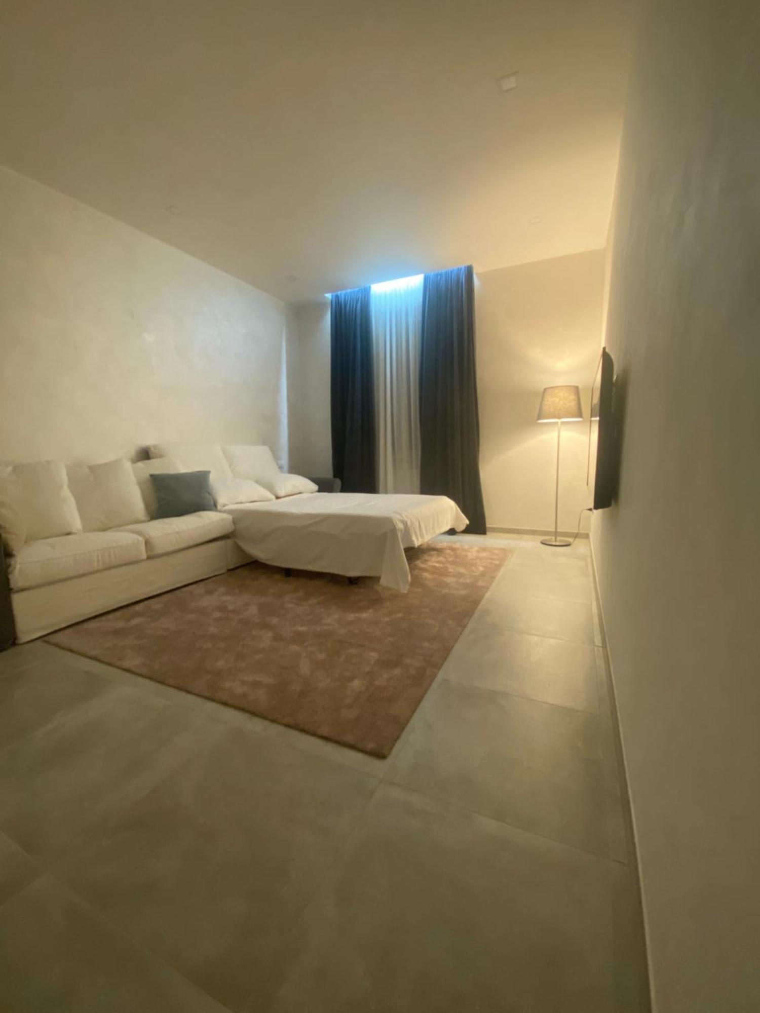 Rifready Apartment Vicino A Aou Careggi, Meyer, Polo Unifi Florence Exterior photo